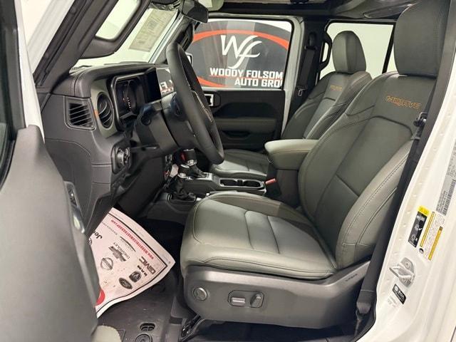 new 2025 Jeep Gladiator car, priced at $54,244