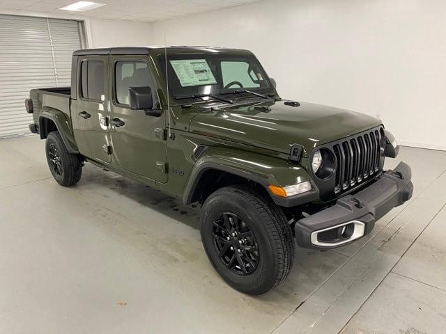 new 2023 Jeep Gladiator car, priced at $47,868