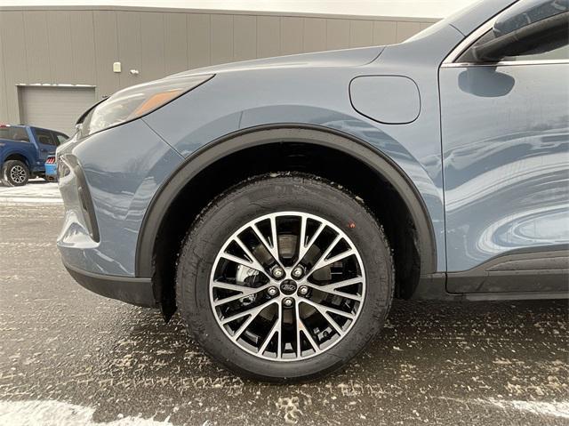 new 2025 Ford Escape car, priced at $38,895