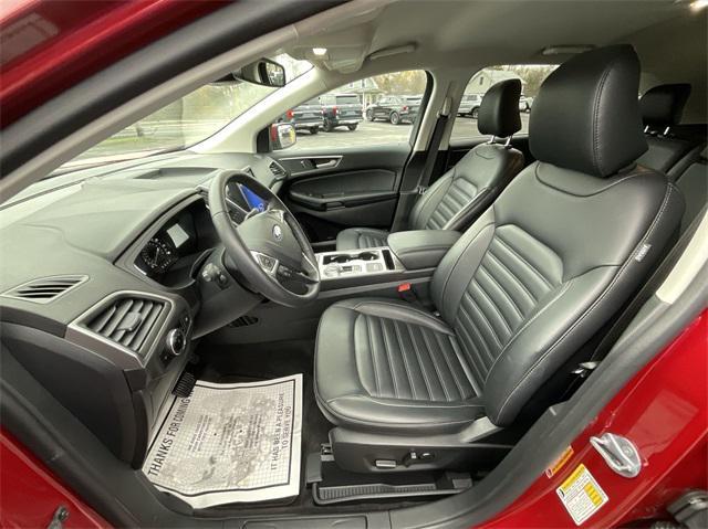 used 2024 Ford Edge car, priced at $33,999