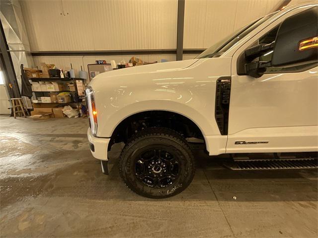 new 2024 Ford F-350 car, priced at $70,200