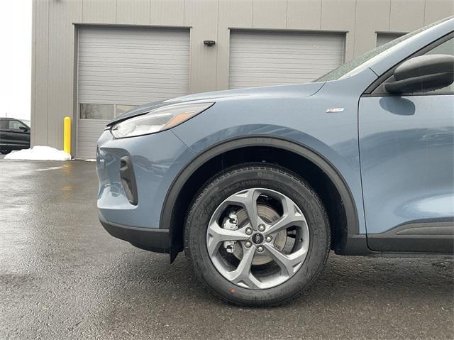 new 2025 Ford Escape car, priced at $33,280