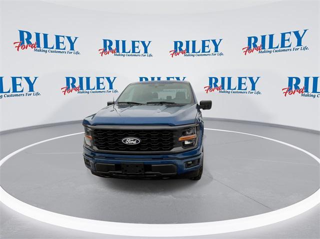 new 2025 Ford F-150 car, priced at $51,935