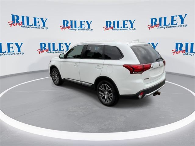 used 2017 Mitsubishi Outlander car, priced at $13,999