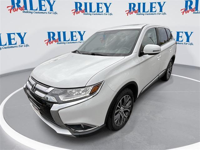 used 2017 Mitsubishi Outlander car, priced at $13,999