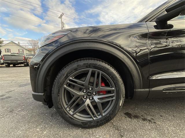 new 2025 Ford Explorer car, priced at $59,595