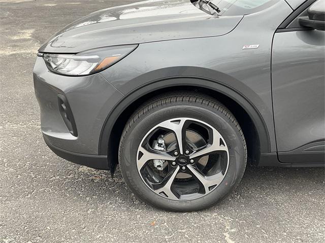 new 2025 Ford Escape car, priced at $38,165