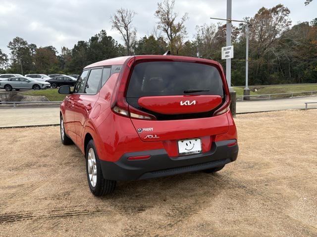 used 2022 Kia Soul car, priced at $17,719