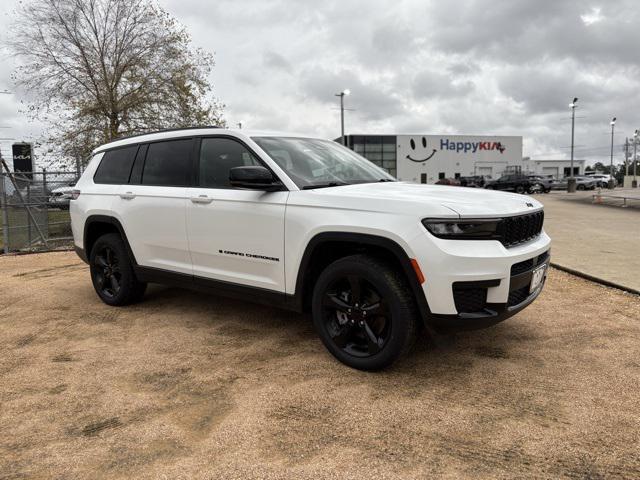 used 2023 Jeep Grand Cherokee L car, priced at $30,979