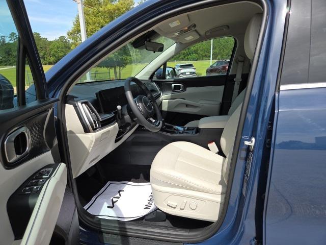 used 2025 Kia Sorento car, priced at $32,977