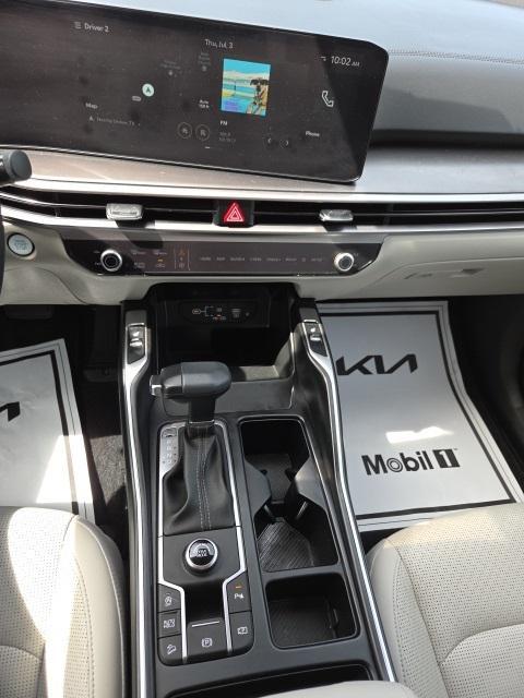 used 2025 Kia Sorento car, priced at $32,977