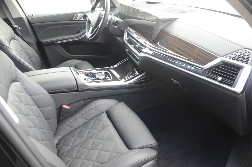 used 2025 BMW X7 car, priced at $65,990