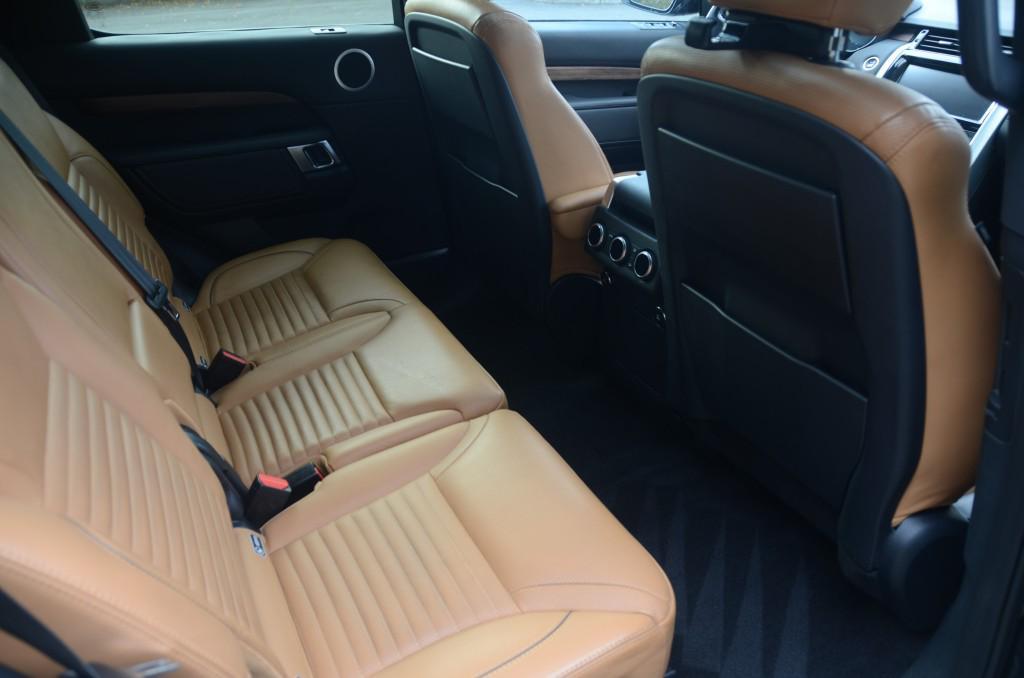 used 2018 Land Rover Discovery car, priced at $22,990