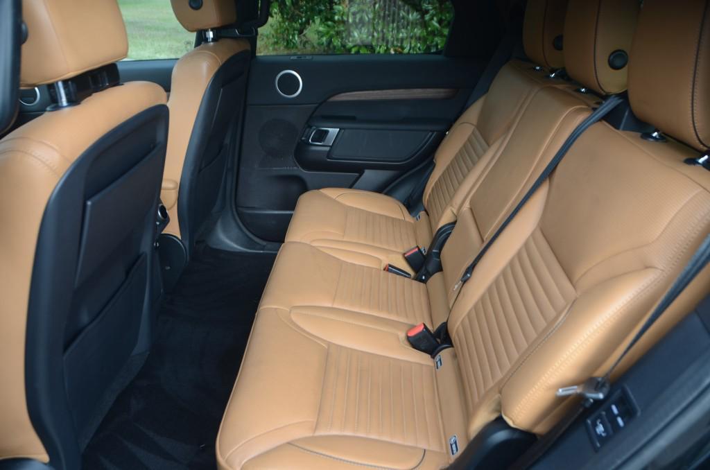 used 2018 Land Rover Discovery car, priced at $22,990