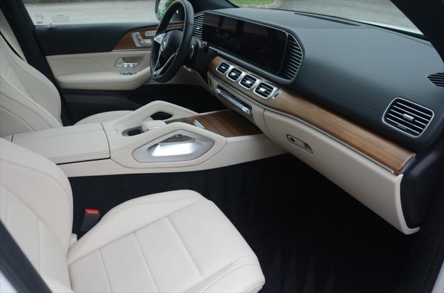 used 2025 Mercedes-Benz GLE 450 car, priced at $65,990