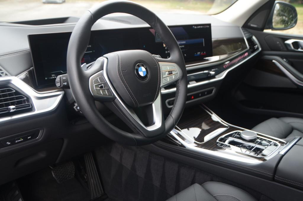 used 2025 BMW X7 car, priced at $65,990