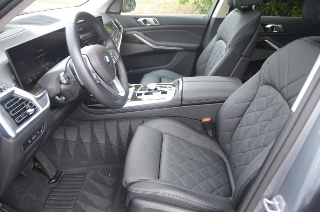 used 2025 BMW X7 car, priced at $65,990