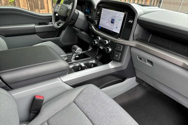 new 2025 Ford F-150 Lightning car, priced at $67,595