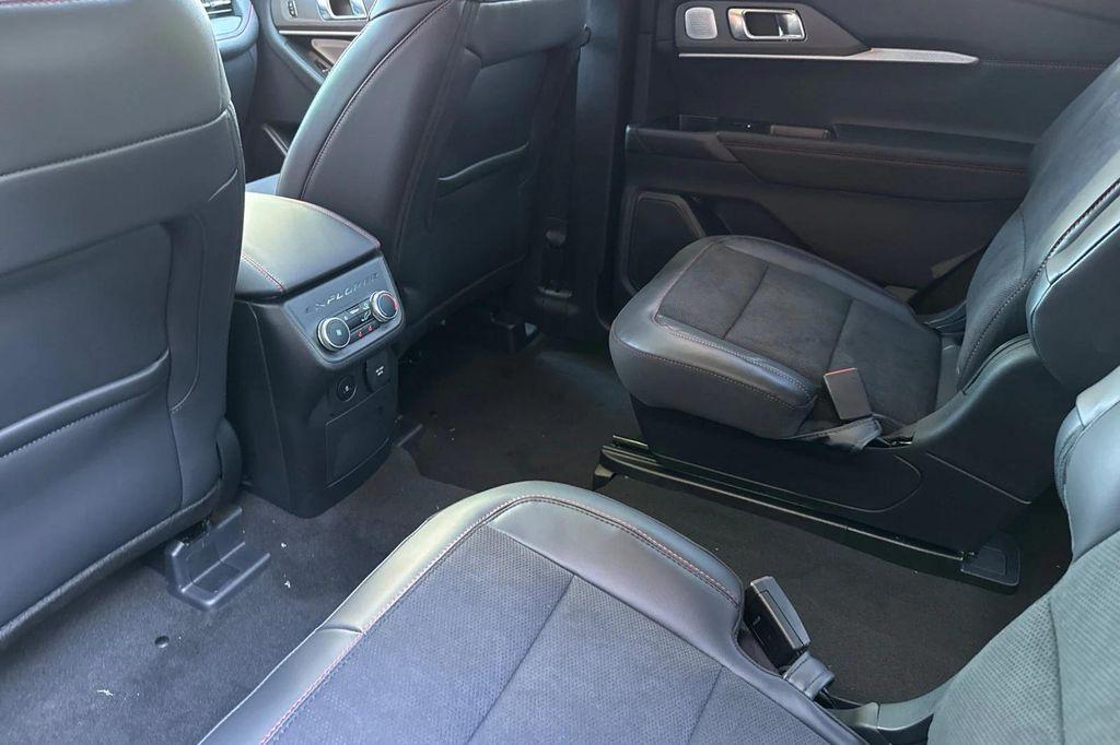 new 2025 Ford Explorer car, priced at $62,355