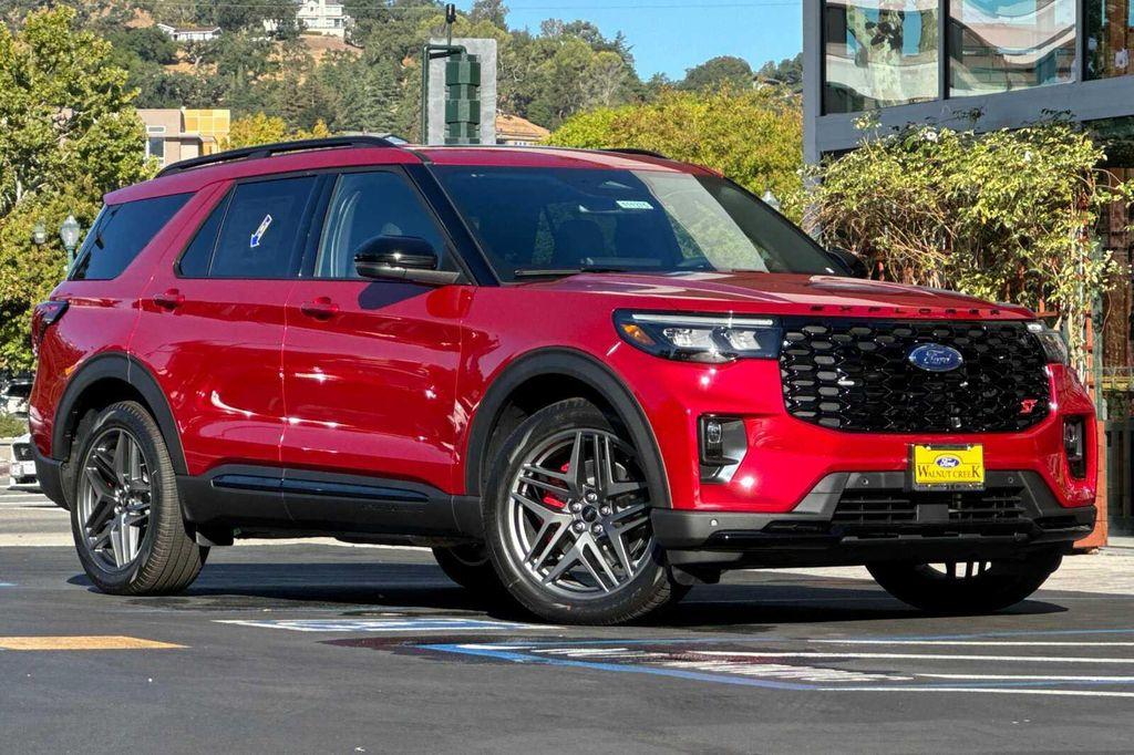 new 2025 Ford Explorer car, priced at $62,355