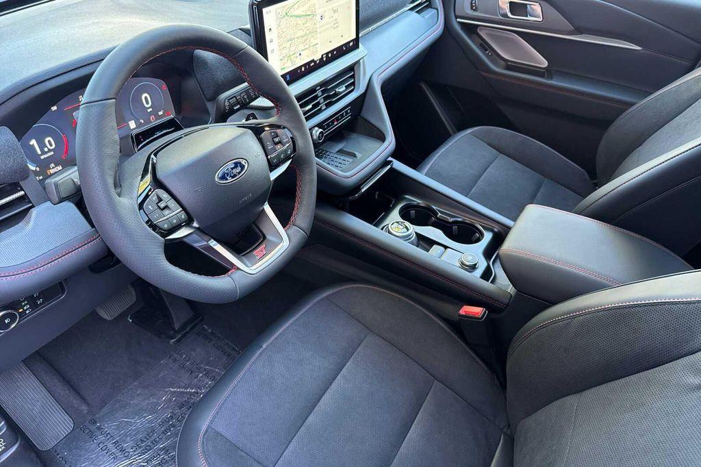 new 2025 Ford Explorer car, priced at $62,355
