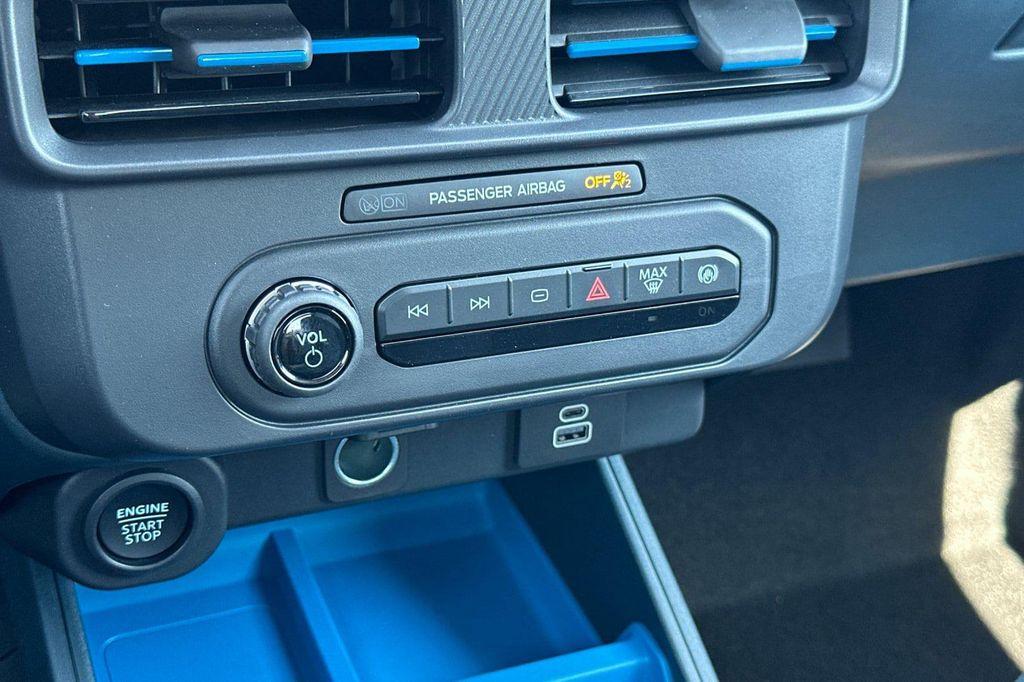 new 2025 Ford Maverick car, priced at $32,340
