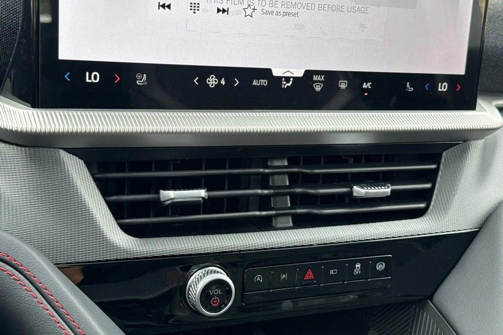 new 2025 Ford Explorer car, priced at $62,655