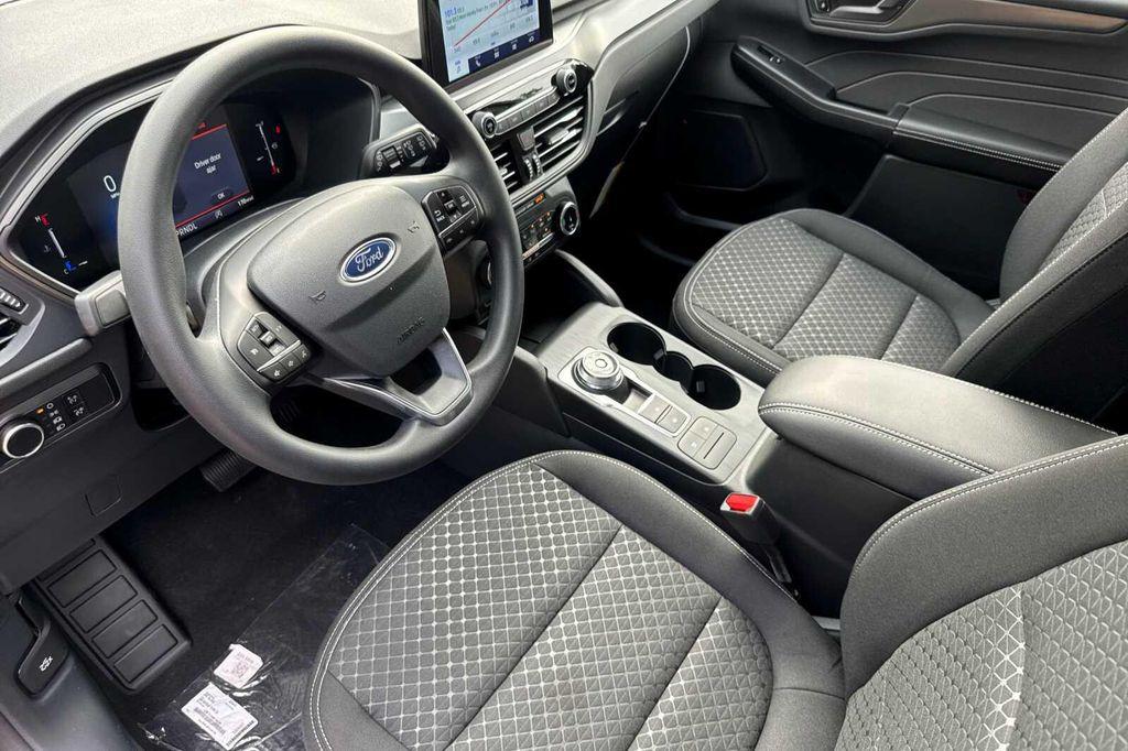new 2025 Ford Escape car, priced at $31,505