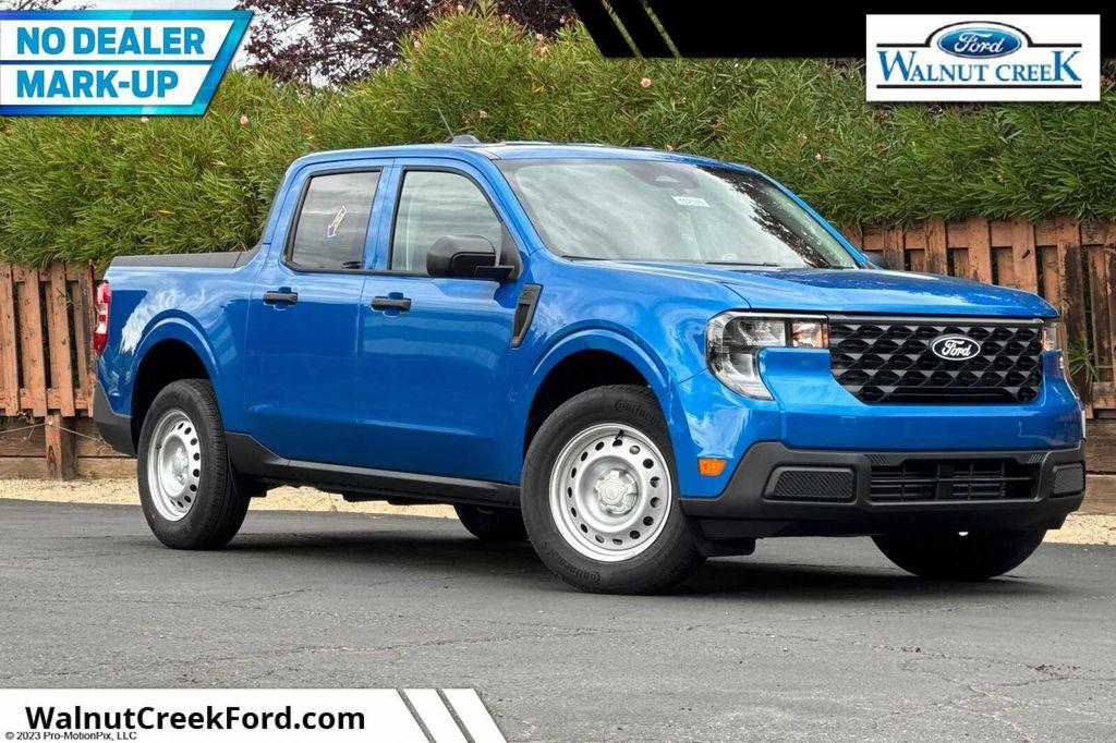 new 2025 Ford Maverick car, priced at $30,065