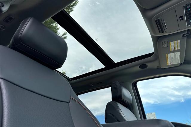 new 2025 Ford F-250 car, priced at $91,810