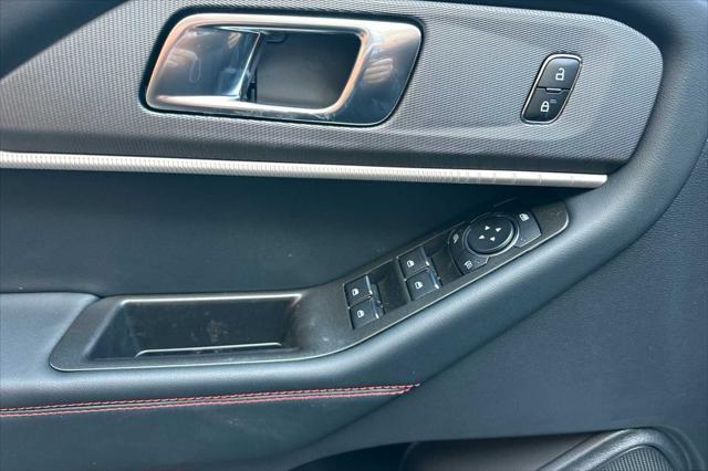 new 2025 Ford Explorer car, priced at $49,585