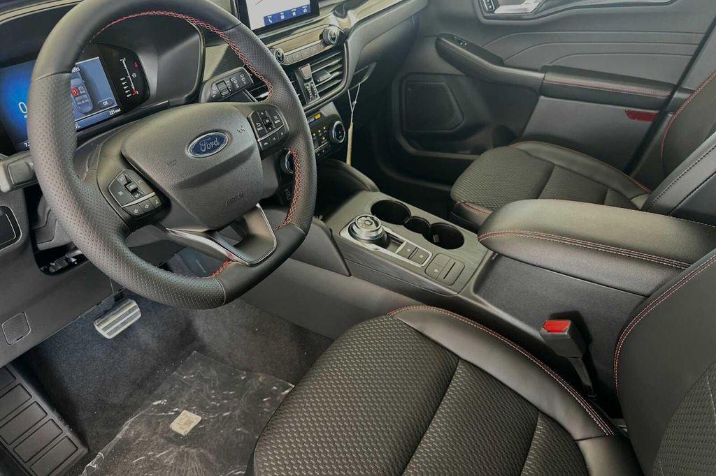 new 2024 Ford Escape car, priced at $33,980