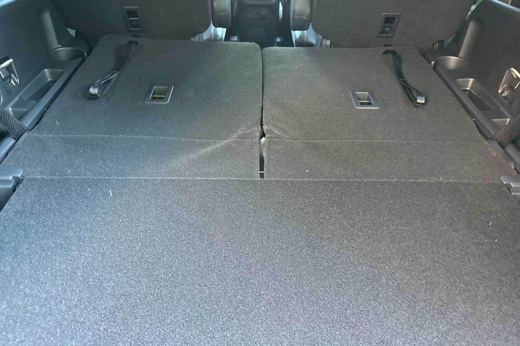 new 2025 Ford Explorer car, priced at $48,590