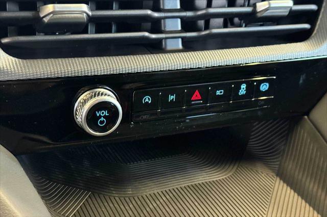 new 2025 Ford Explorer car, priced at $47,239