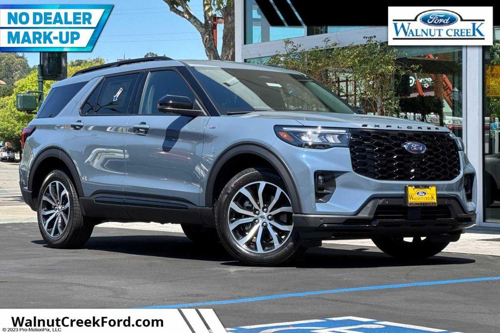 new 2025 Ford Explorer car, priced at $47,239