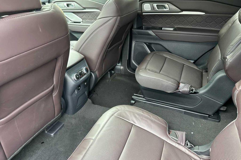 new 2025 Ford Explorer car, priced at $61,345