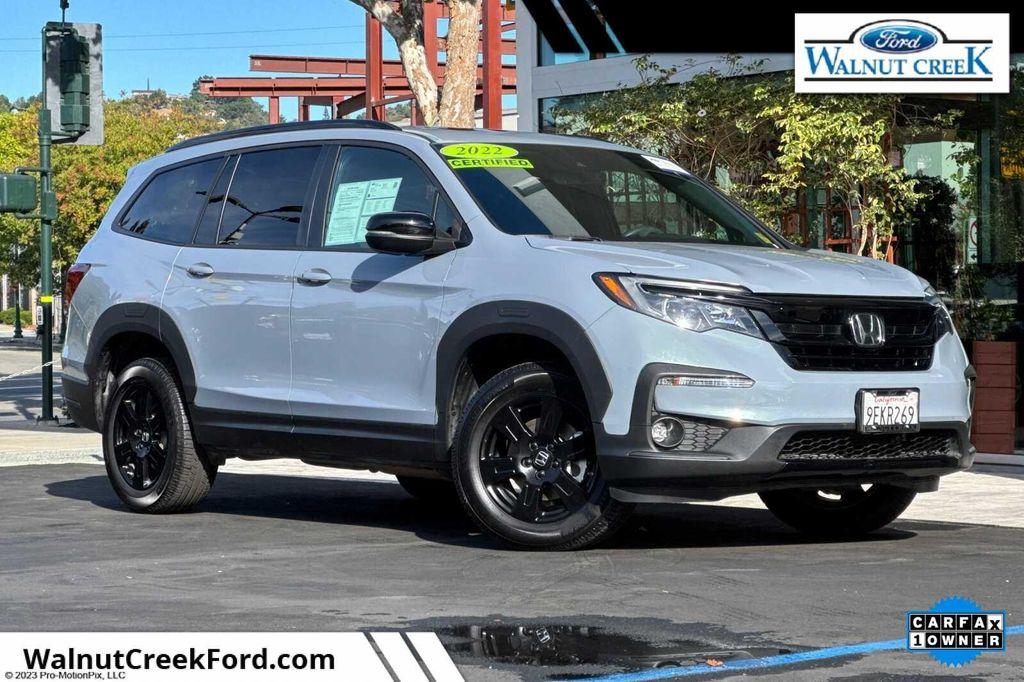 used 2022 Honda Pilot car, priced at $29,991