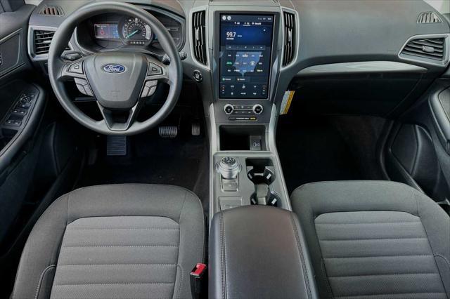 new 2024 Ford Edge car, priced at $37,061