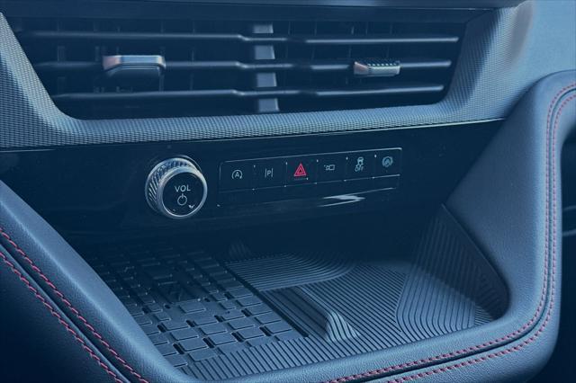 new 2025 Ford Explorer car, priced at $49,645