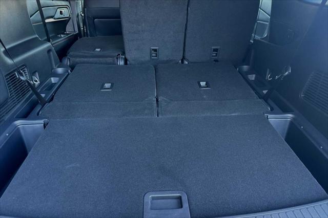 new 2025 Ford Explorer car, priced at $49,645