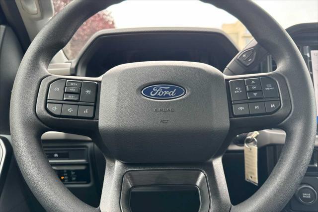 new 2025 Ford F-150 car, priced at $40,640