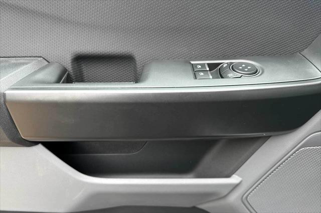 new 2025 Ford F-150 car, priced at $40,640