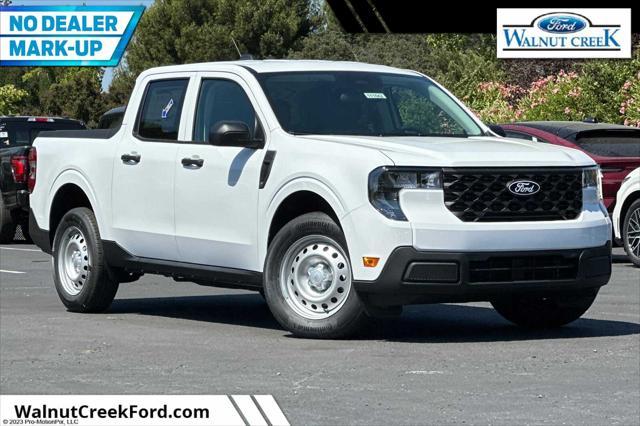 new 2025 Ford Maverick car, priced at $29,940