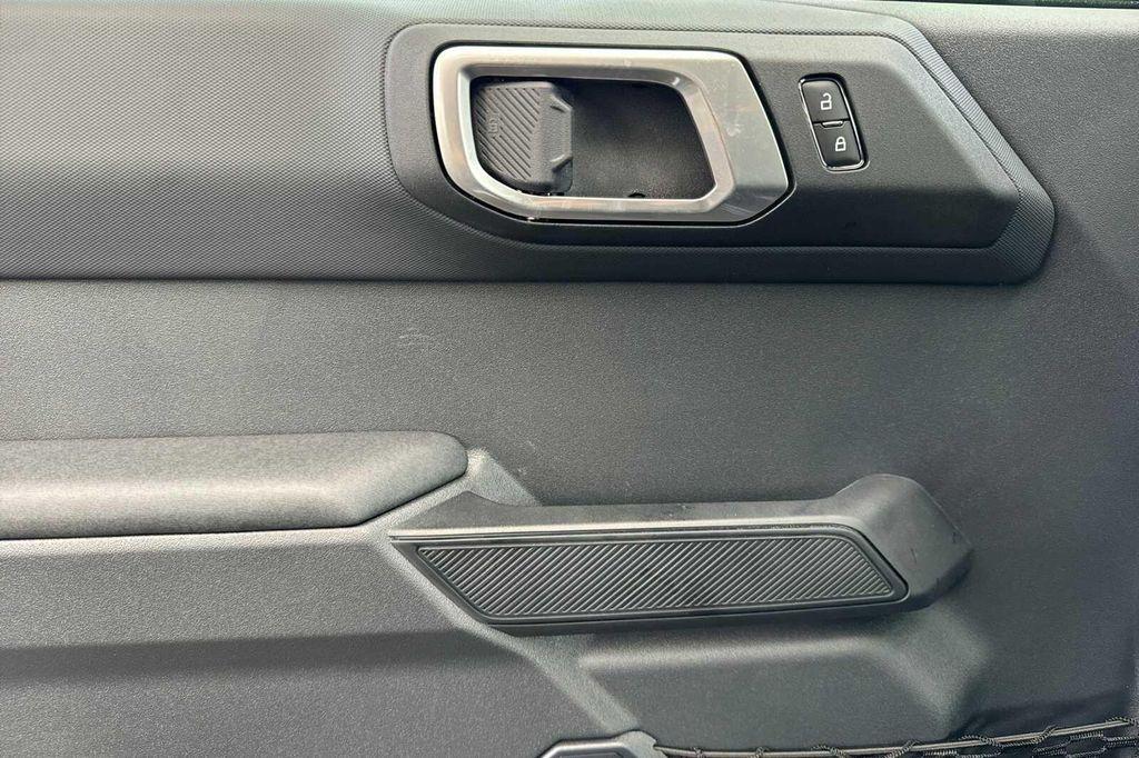 new 2025 Ford Bronco car, priced at $47,970