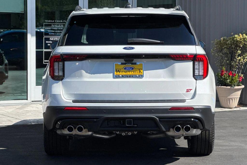 new 2025 Ford Explorer car, priced at $62,655