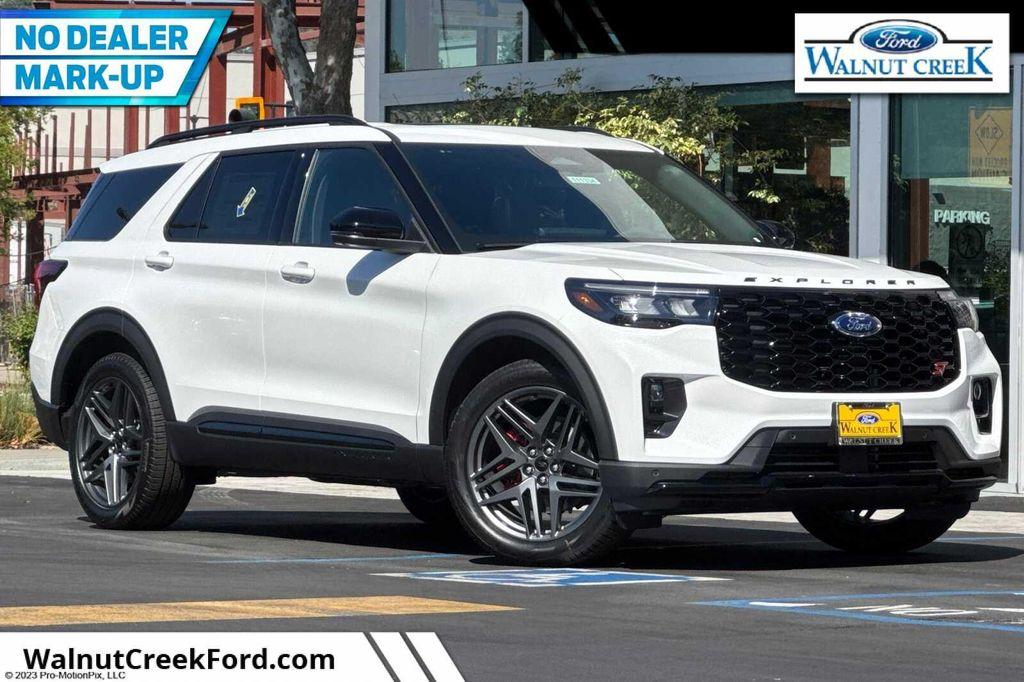 new 2025 Ford Explorer car, priced at $62,655