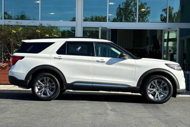 new 2025 Ford Explorer car, priced at $51,075