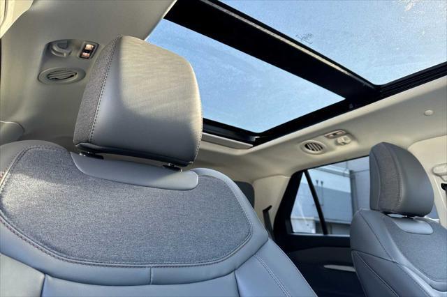 new 2025 Ford Explorer car, priced at $51,075