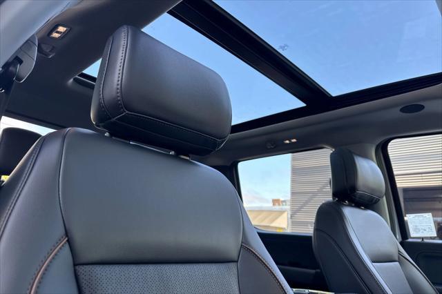 new 2025 Ford F-250 car, priced at $89,232