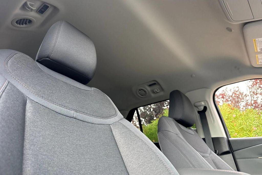 new 2025 Ford Explorer car, priced at $44,640